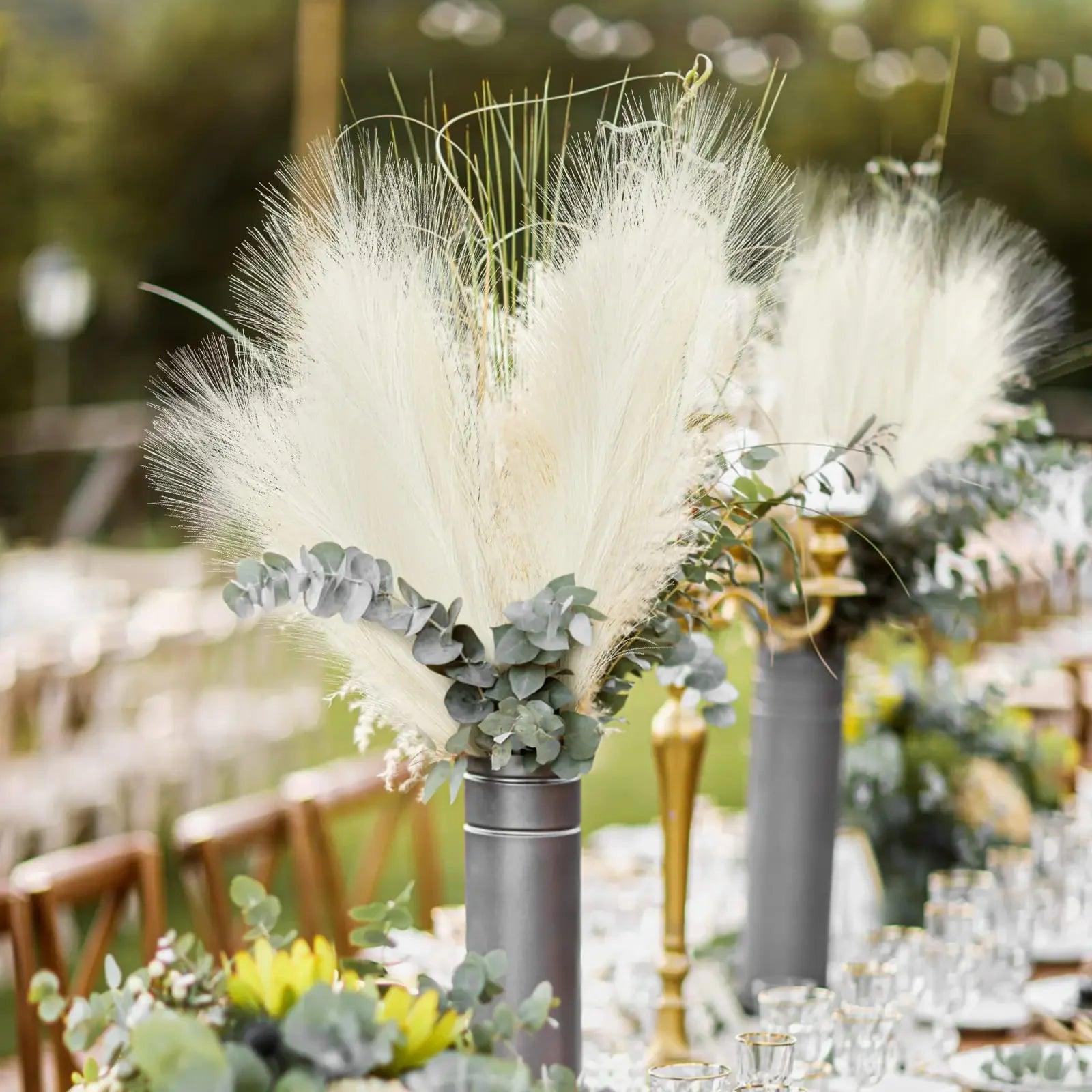 Fluffy Pampas Grass Bouquet-KikiHomeCentre